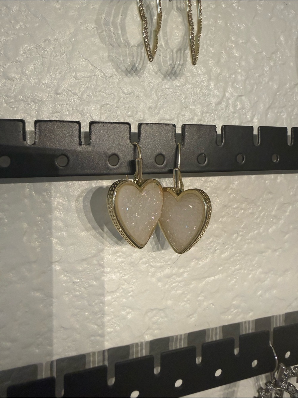 Kendra Scott Gold Heart Druzy Earrings - White